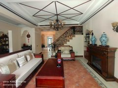 乌鲁木齐水磨沟水磨沟公园急租 水区公园绿城玫瑰园  私家车库出租房源真实图片