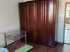 鸡西鸡冠鸡冠城区园林小区二室，八楼，边屋，拎包入住，68平米，租金每月800出租房源真实图片