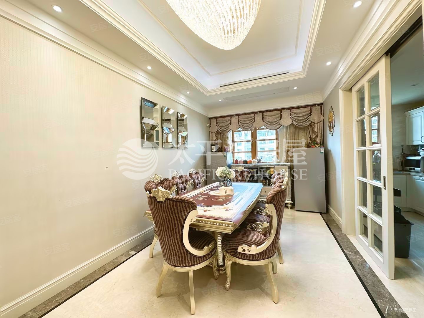 新上 香榭丽板式三房 主楼中层采光视野好  豪装保养好 诚售