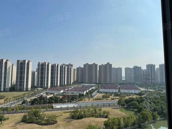 苏州吴中郭巷国泰长租公寓整租丨国泰长租公寓 1室1厅卫 30.0平 无中介费 精装修出租房源真实图片