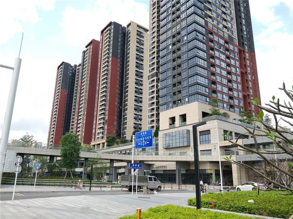 深圳龙岗爱联中粮祥云(商住楼)钥匙房源随时可以看,来电享受佣金88折