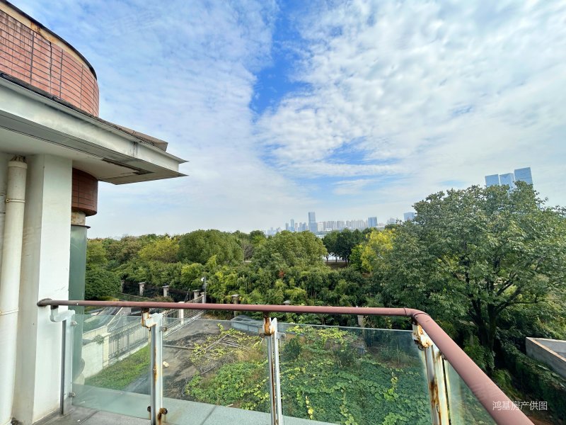 南昌房产网>南昌二手房>青山湖二手房>北京东路二手房>艾溪湖浪琴湾>