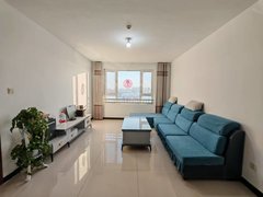 乐陵城区人民广场幸福一区 年租9500 空调 冰箱 洗衣机 出行方便 拎包入出租房源真实图片