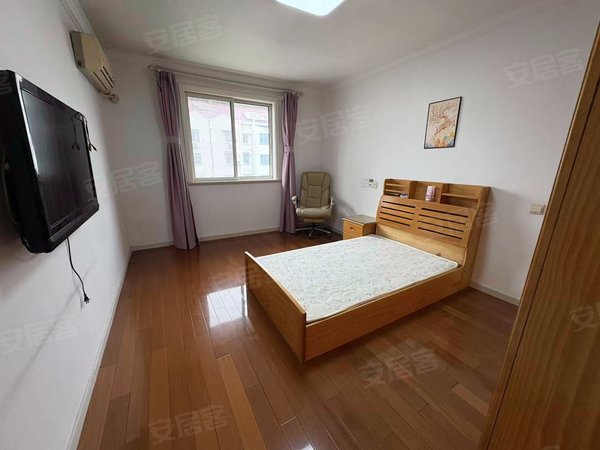 上海闵行莘庄南广场高兴花园一街坊老业主委托 38 00 可租 高兴花园