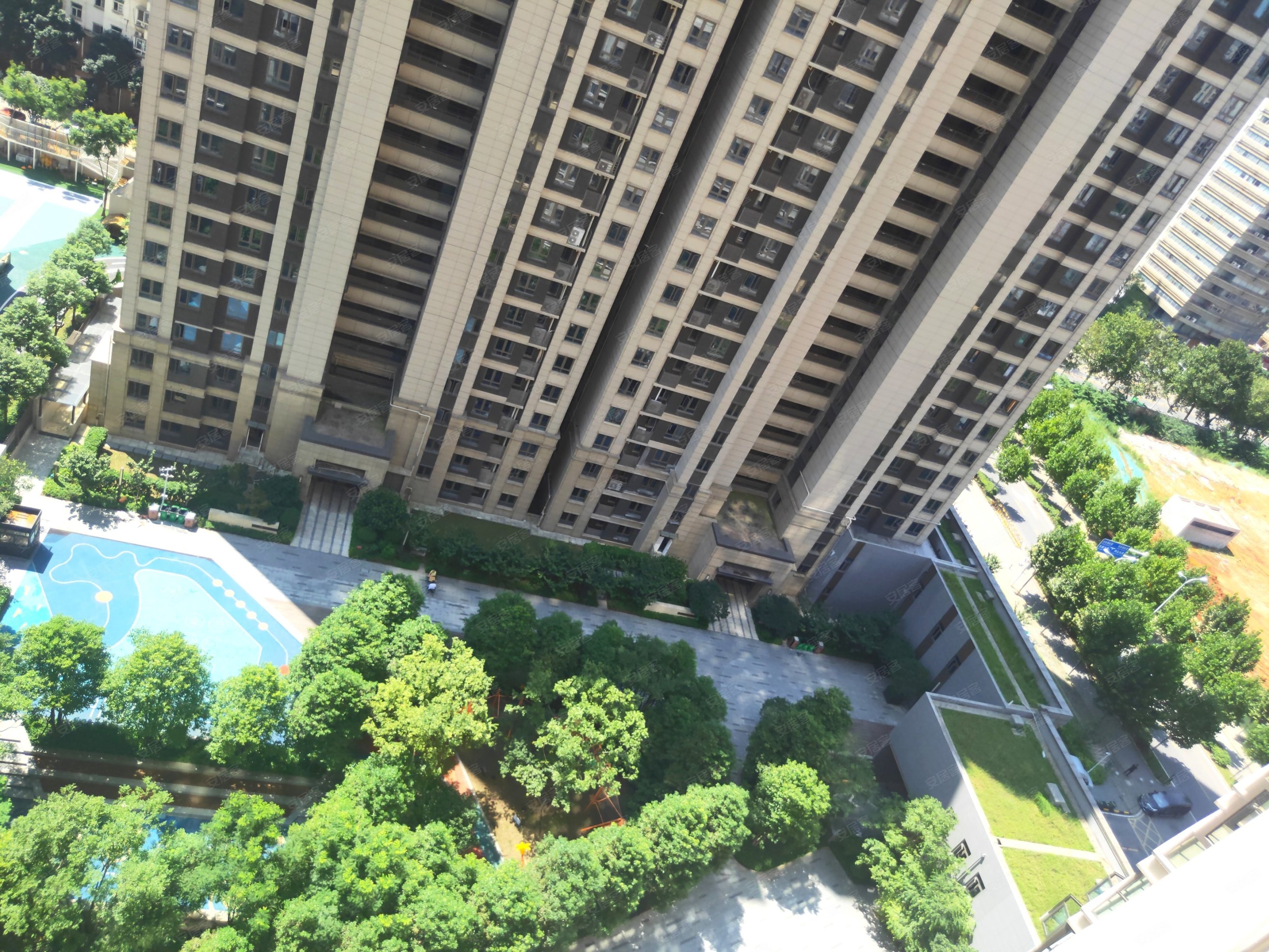 预约看房,琨瑜府(一期)二手房,580万,4室2厅,2卫,167平米-武汉安居客