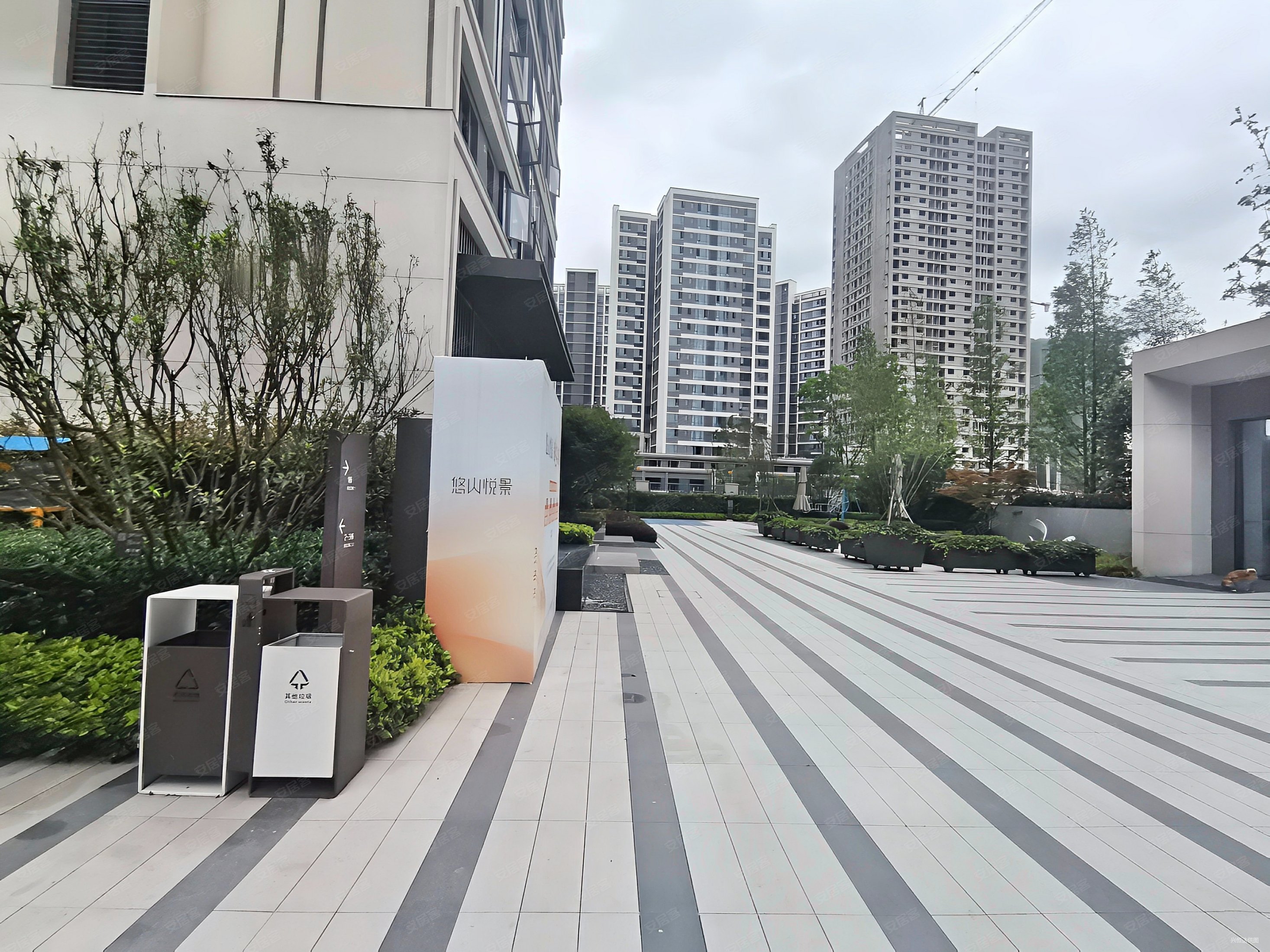 华润悠山悦景4室2厅2卫138.5㎡南北121万