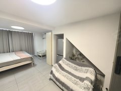 武汉江夏文化大道整龙湖紫都城 一居室 江夏客厅地铁口 藤讯 710 永旺出租房源真实图片