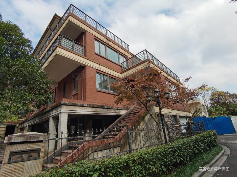 钱湖比华利别墅