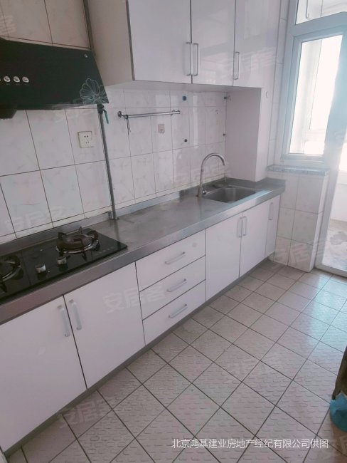 周庄嘉园东里板楼3层南北通透两室两厅8254平4