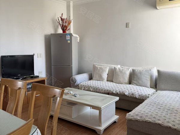 湖州吴兴白鱼潭玉堂桥小区玉堂桥小区跃层，喜欢烧烤围炉煮茶，一看就中出租房源真实图片