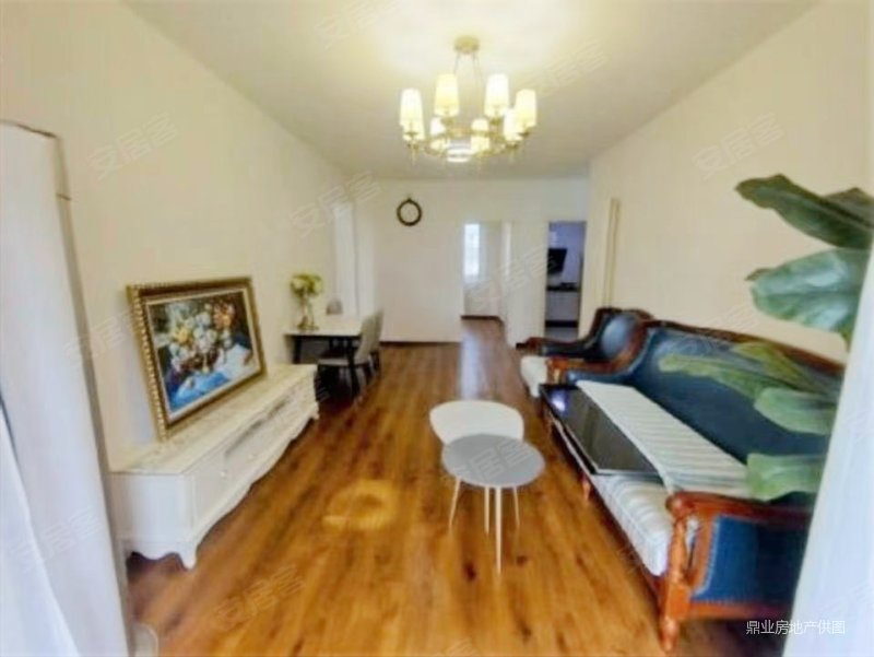 金隅满堂精装通透三室 近地铁 配套成熟 随时看房 诚售