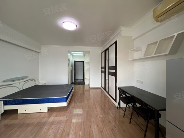 【多图】锦绣公寓,吴航租房,楼下小吃街 地铁口十洋旁边独门独户单身