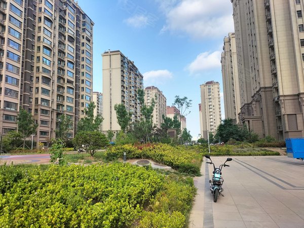 青岛城阳棘洪滩中车小镇1100中车小镇精装修套一,配置齐全,拎包入住