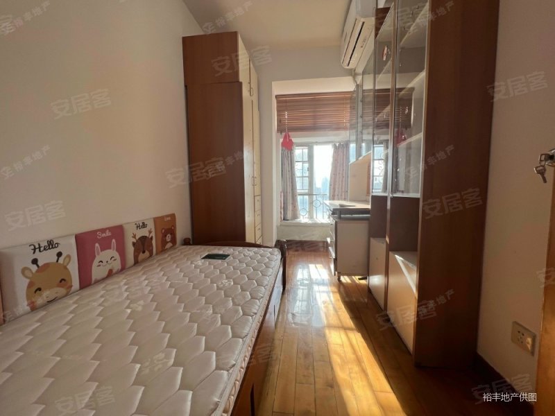 广州房产网>广州二手房>越秀二手房>东湖二手房>东湖御苑>800_600