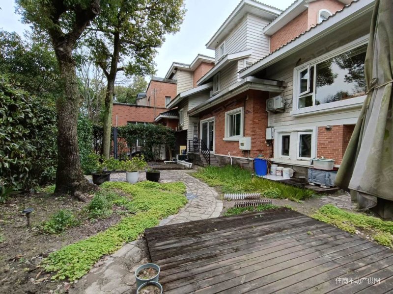 商业配套成熟 联排别墅 环境好 装修好 近医院,虹桥中华园(别墅)二手