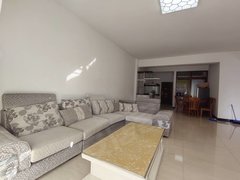 桂平桂平城区城区三千城 （万锦豪园附近）精装3房2厅2卫 家具家电齐拧包入住出租房源真实图片