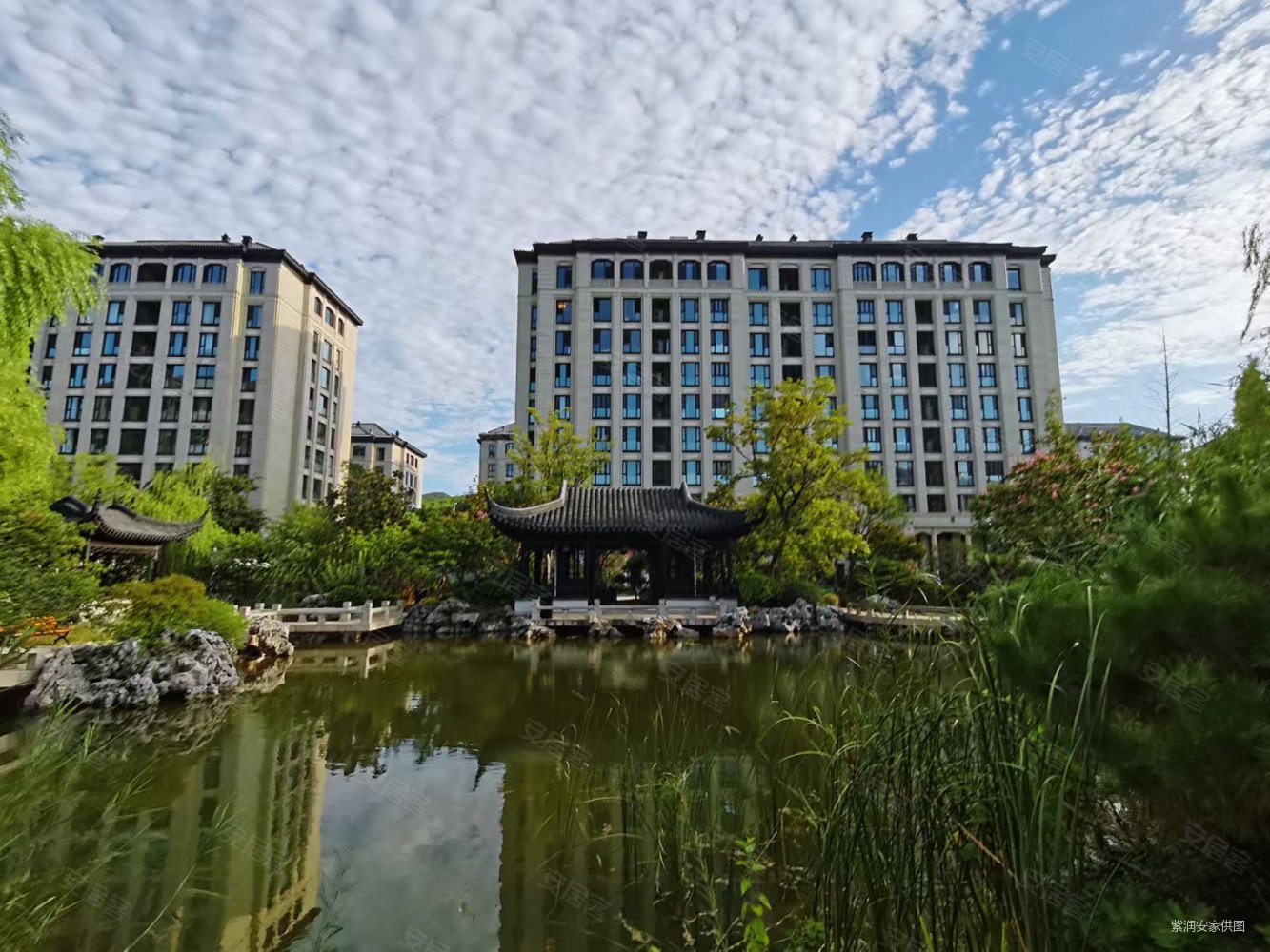 云龙湖畔 洋房社区 精装修 院子100平方,绿城紫薇公馆二手房,540万,2