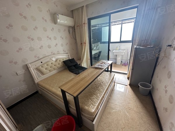 温州瓯海娄桥豪盛花苑朝南带大阳台.