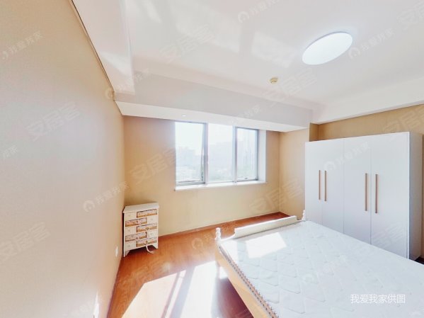 苏州桥艾瑟顿国际公寓1室1厅