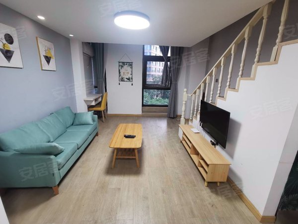 杭州桐庐桐庐城区顺发富春峰景(商业)富春公馆单身公寓 朝南利时滨江