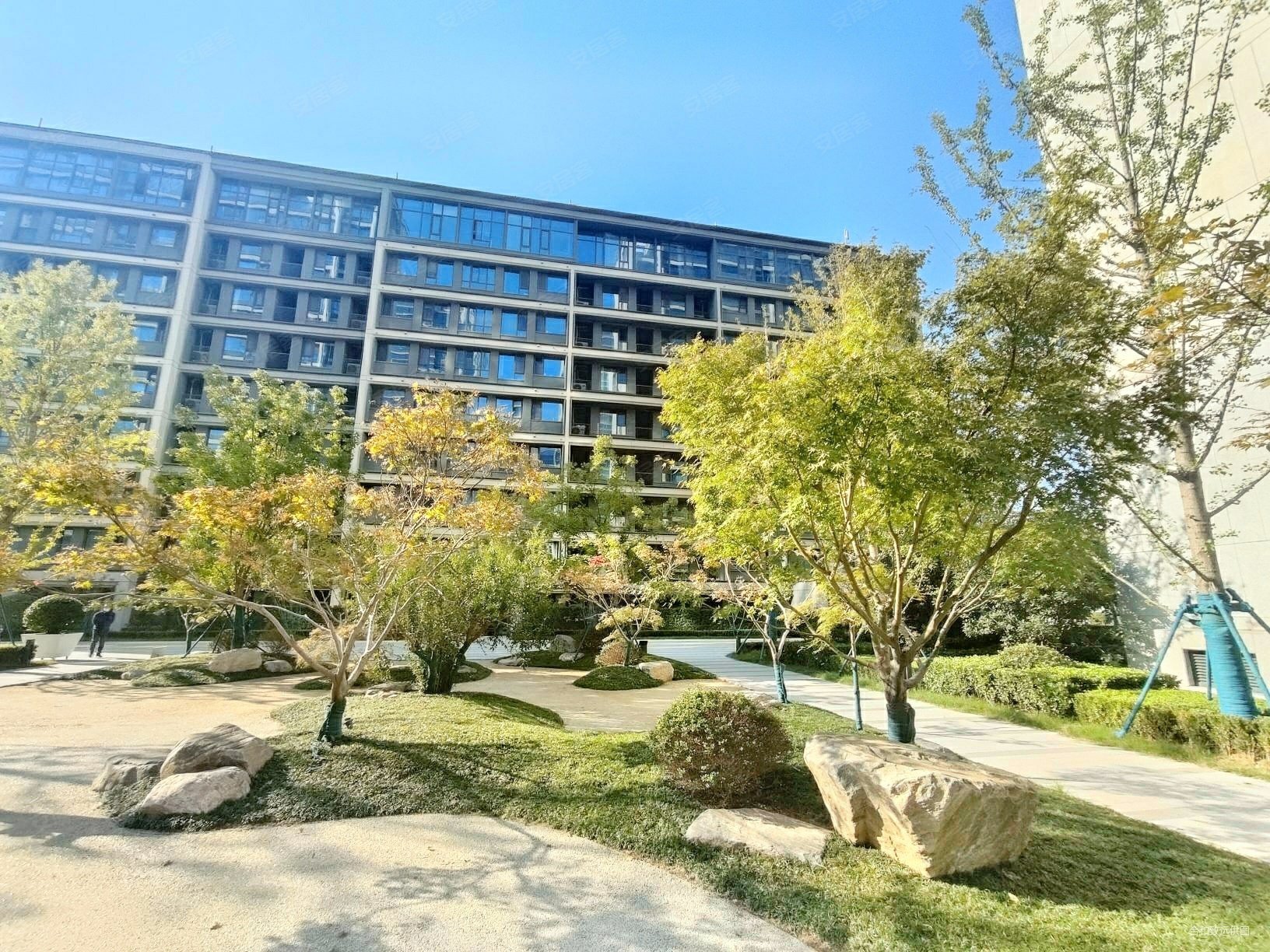 陆港绿城西安全运村采薇苑