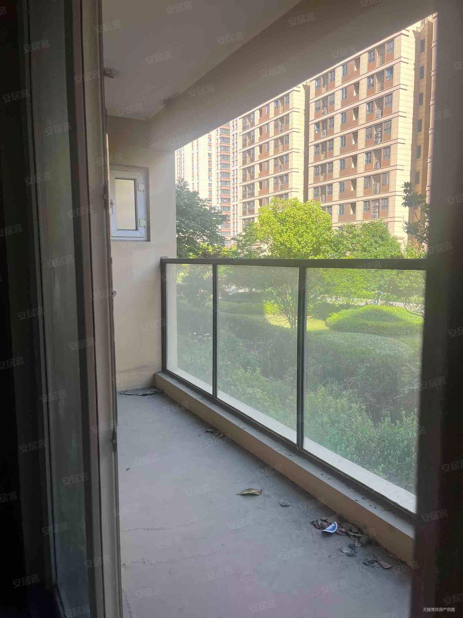 无锡房产网>无锡二手房>江阴二手房>城东二手房>融创江南御园>