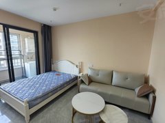 银川兴庆湖滨街中冶幸福宸公寓,密码锁带阳台,朝北通风好,家具齐全,可短租出租房源真实图片