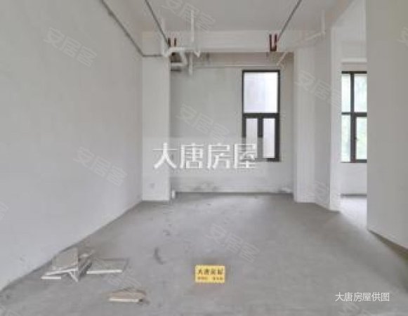 品质楼盘底商现铺。 买铺子送房子 买铺子送3