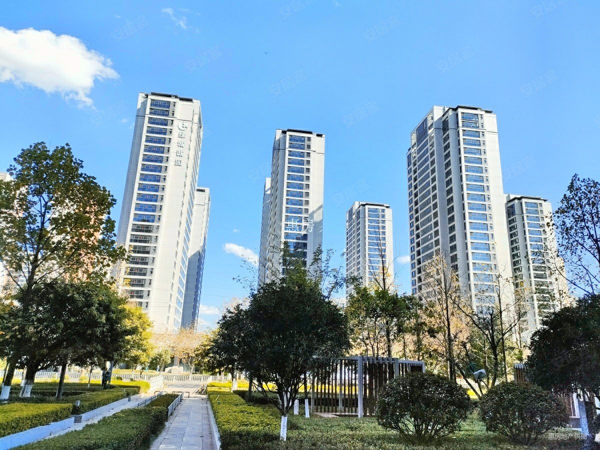 绿城诚园3室2厅2卫103.74㎡南180万