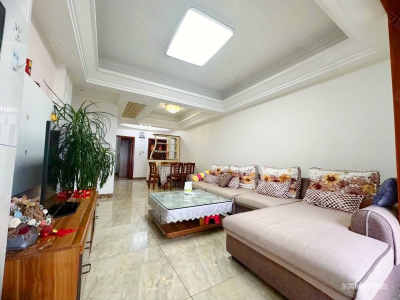 北门宏馨尚苑精装套三拎包入住配套成熟生活便利