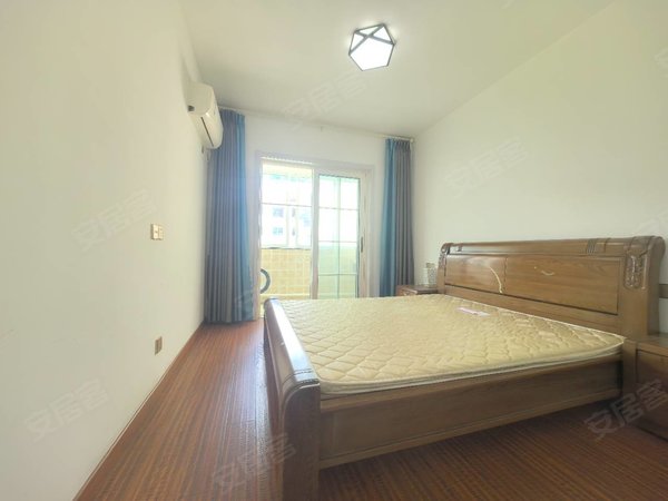 金华婺城婺城江南婺城南苑小区(东区)豪华装修，边套敞亮，轻轨口，世贸广场近，民水民电出租房源真实图片