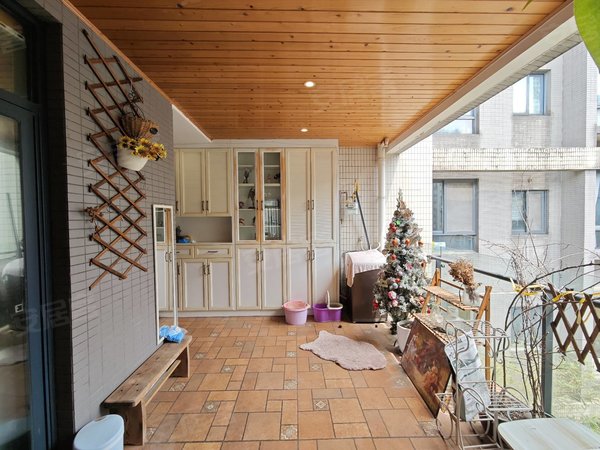 【多图】协信云栖谷,大坪租房,协信云栖谷 精装三房双卫 阳光书房 三