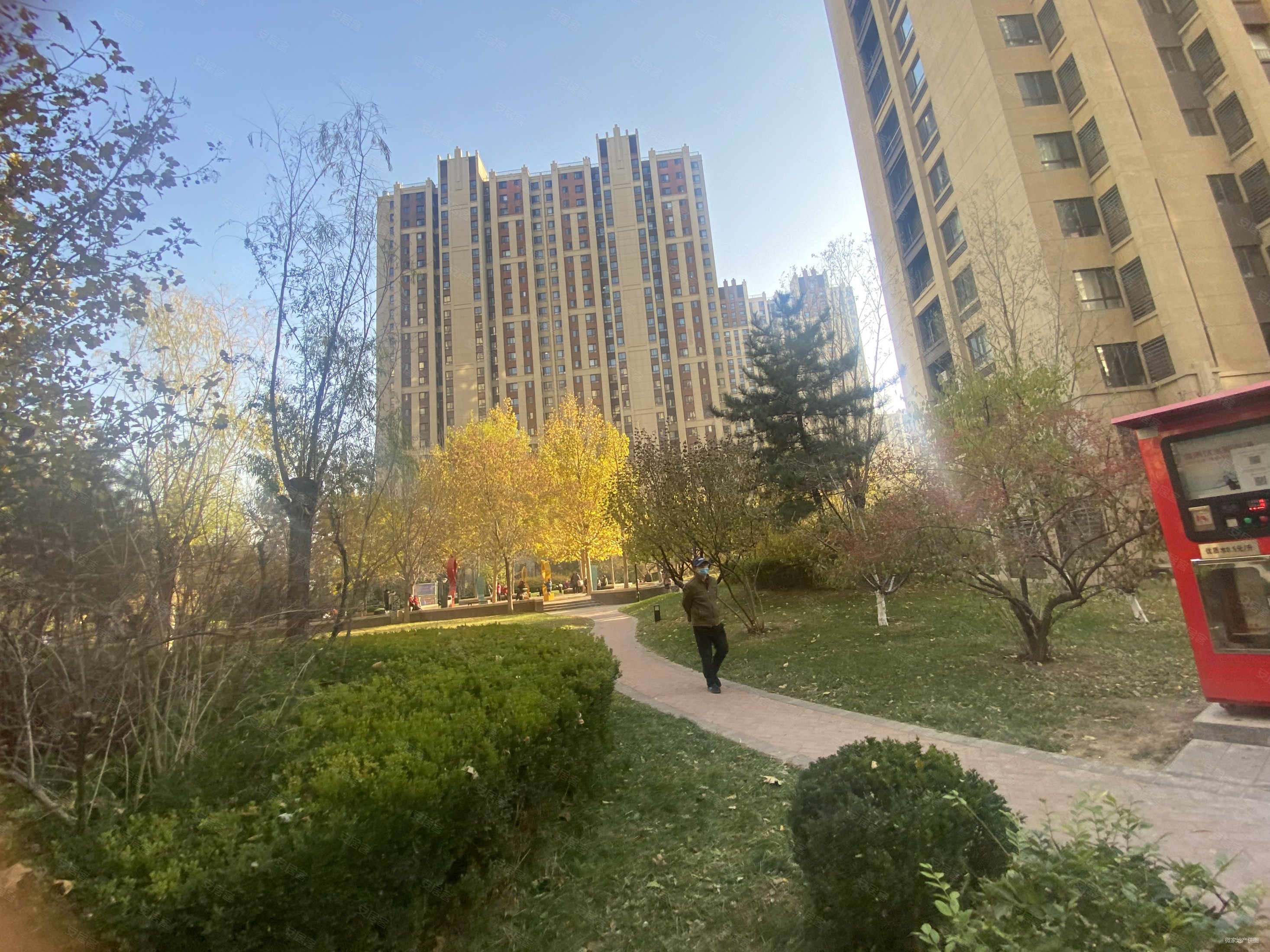 保利春天里2室2厅1卫84.73㎡南308万