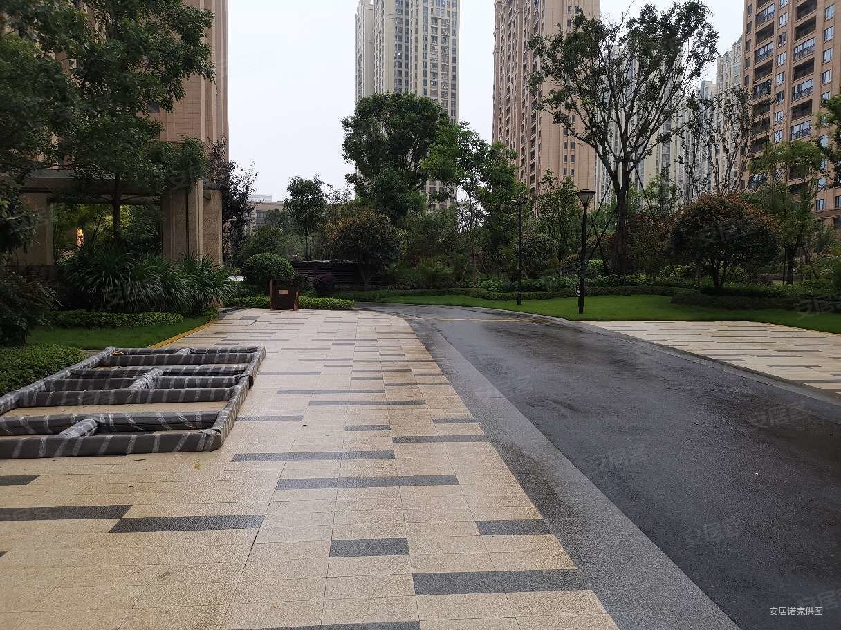 福清名城紫金轩 次新小区 商品房 电梯房 双卫格局 南北通透