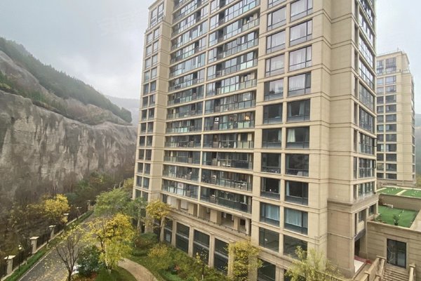 海尔绿城锦兰园南区周边房产中介经纪人评价-济南安居客