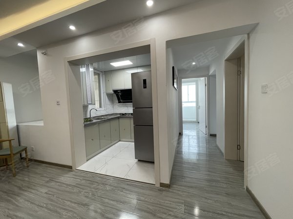 上海宝山水产路站宝林枫景苑房源采光好,南北通透,业主诚意出出租房源