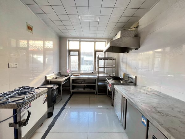 北京朝阳高碑店西店村住房高碑店四惠东南岸一号国贸百子湾边户独立大门头紧邻停车场出租房源真实图片