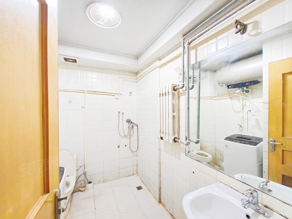 【多图】国泰公寓,福州南路租房,太古广场旁!