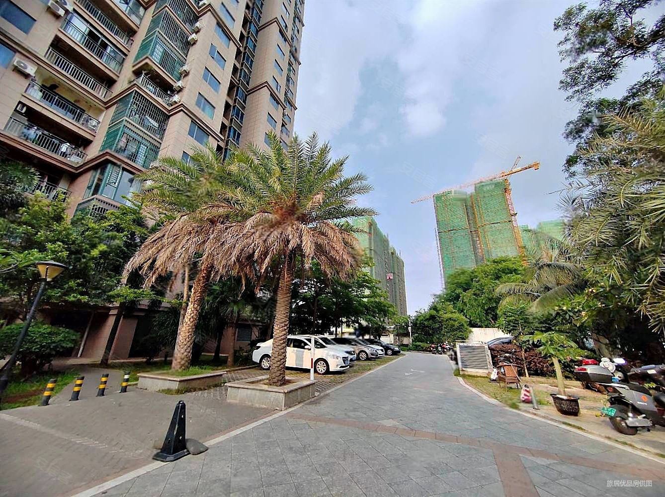 海口万达 2房毛坯 急售 4万 好房不等人 非诚勿扰,银泉花园二手房,115