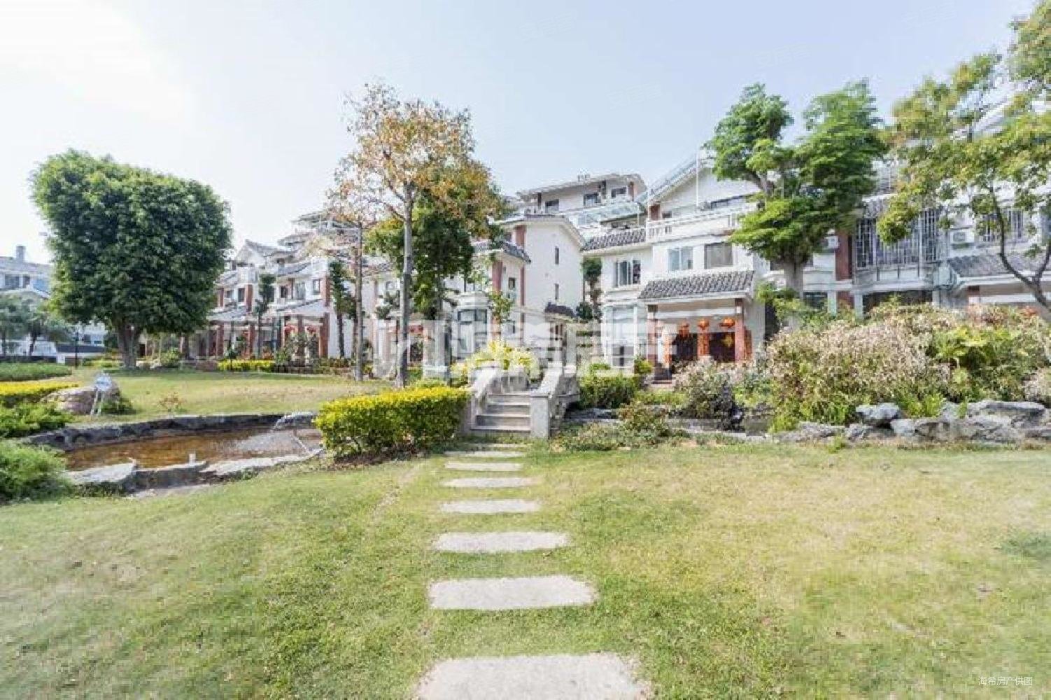 唐庄别墅5室2厅2卫200㎡南北1320万