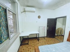 海口美兰蓝天整租，没中介f，两房一厅，1楼，名门广场旁，五指山路，蓝天路出租房源真实图片