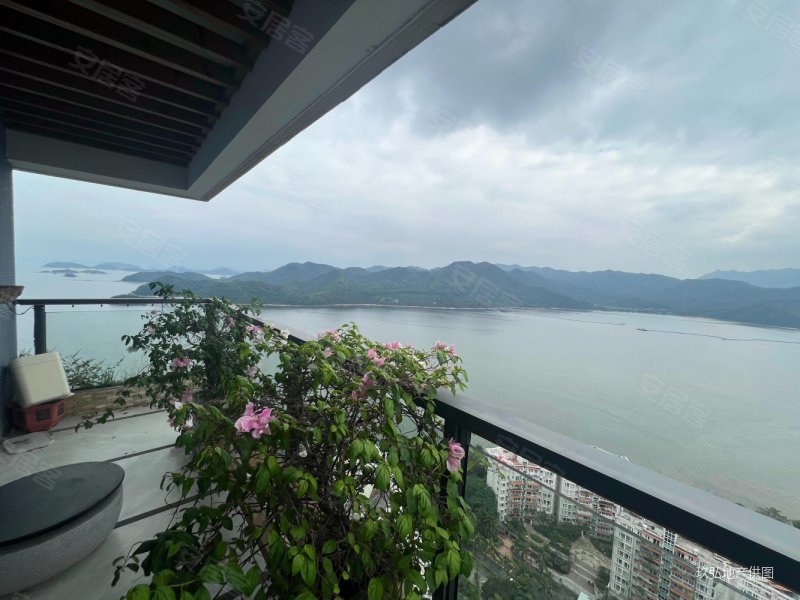 急售房户型好蓝郡西堤南北通透房龄新高楼层采光充足