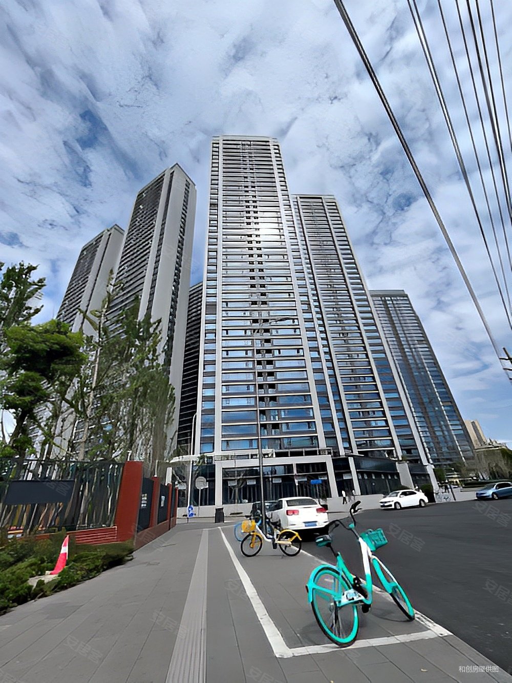 视野开阔,保利天悦中心二手房,960万,4室2厅,3卫,261平米-成都安居客