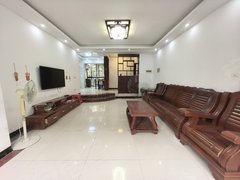 桂林临桂西城大道幸福美地洋房2楼，一梯两户，三个定制大衣柜，包物业出租出租房源真实图片