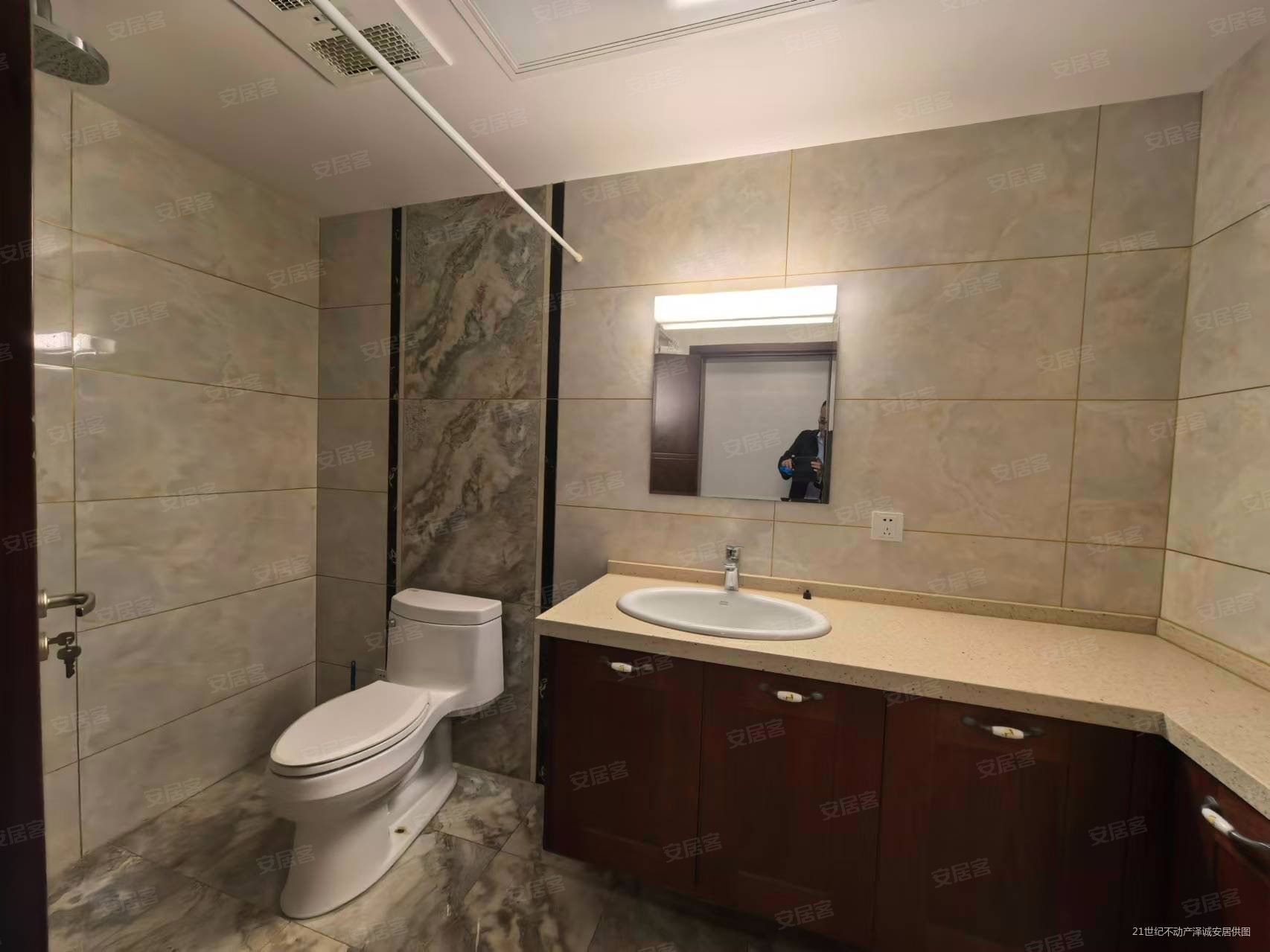 一栋洋房4室2厅2卫206㎡南北1100万