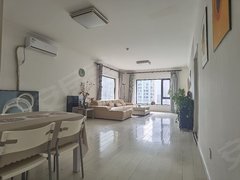 阳光100国际公寓 精装四居室 临万达广场 金地 中国尊