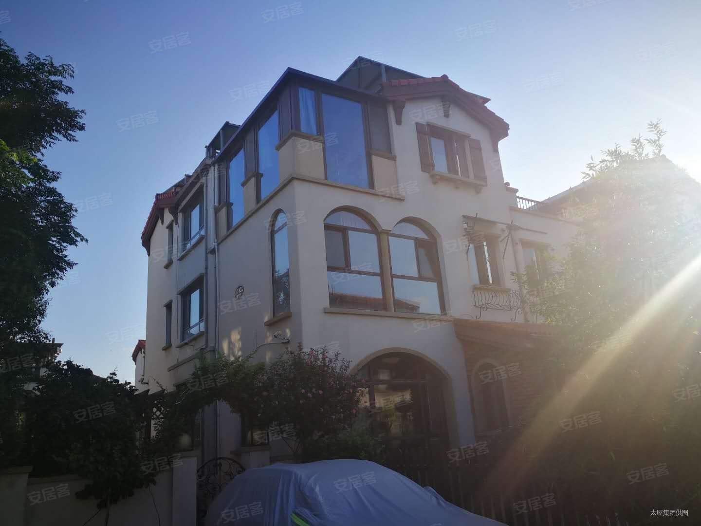 夏庄古镇 4室2厅4卫 227.0平米 590.00万元