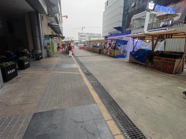 佛山南海盐步佰德广场佰德广场全新大单间出租!出租房源真实图片