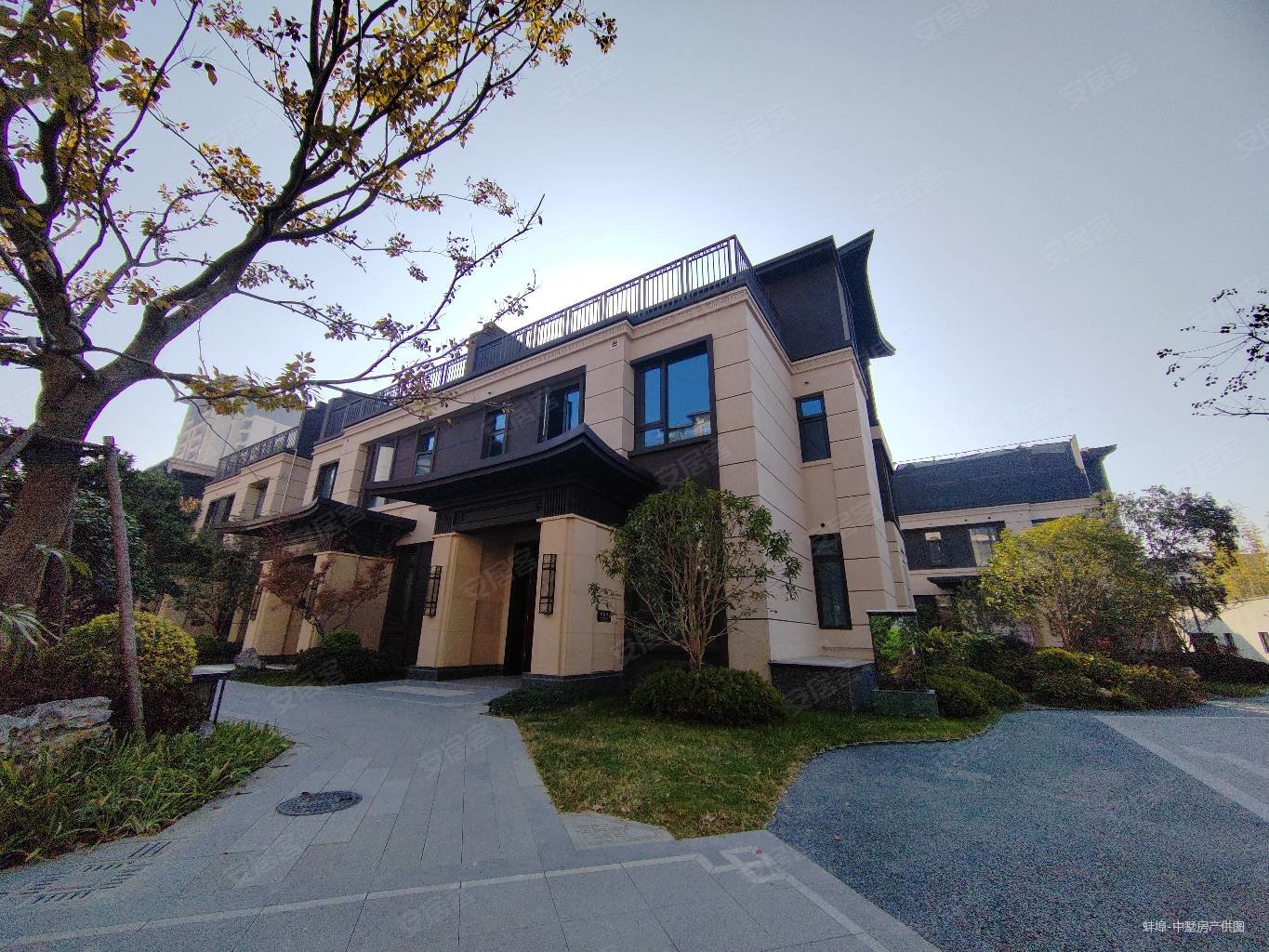 建发磐龙院别墅