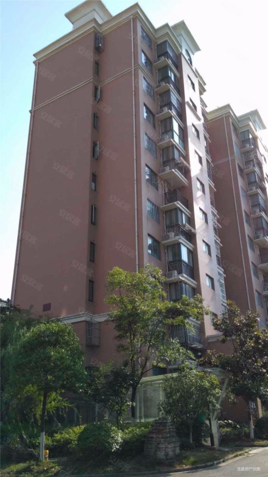 兰溪公园旁雨山美地两房豪华装修好楼层随时看房